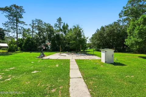 Exterior - 86252 Melissa Rd, Yulee, FL 32097 photo 10 of 11