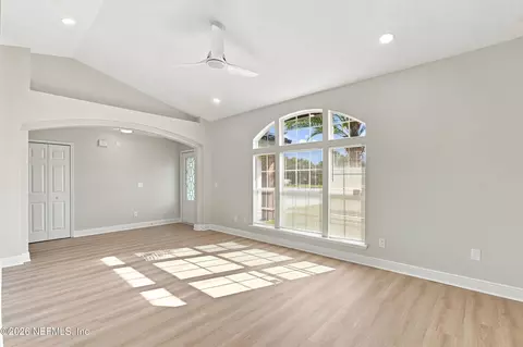Living - 3103 Fox Squirrel Dr, Orange Park, FL 32073 photo 2 of 6