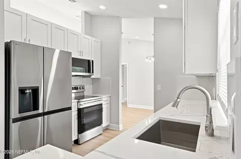 Kitchen - 3103 Fox Squirrel Dr, Orange Park, FL 32073 photo 3 of 3