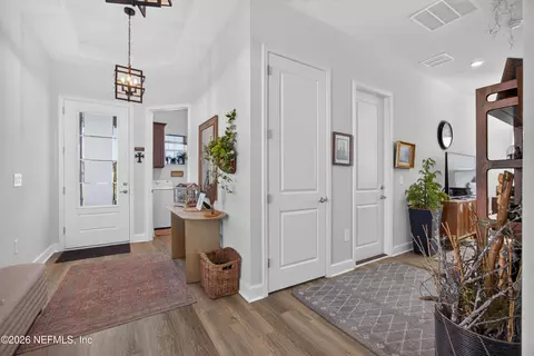 Entry Way - 129 Amberwood Dr, Saint Augustine, FL 32092 photo 1 of 2