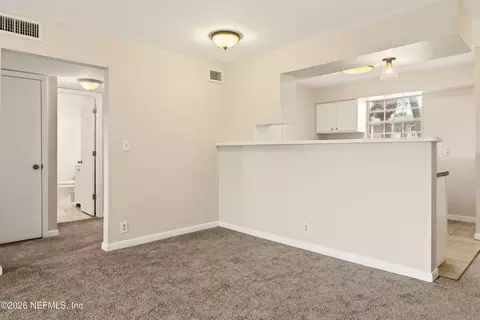 Living - 22 Comares Ave #5A, Saint Augustine, FL 32080 photo 1 of 2