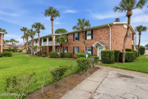 Exterior - 22 Comares Ave #5A, Saint Augustine, FL 32080 photo 7 of 7