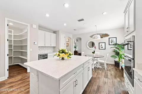 Kitchen - 322 Silverleaf Village Dr, Saint Augustine, FL 32092 photo 3 of 5