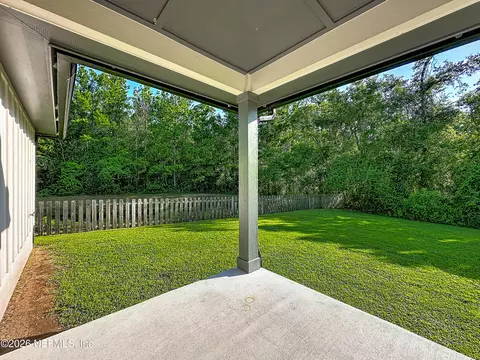 Exterior - 14217 Camelot Pl, Macclenny, FL 32063 photo 6 of 8