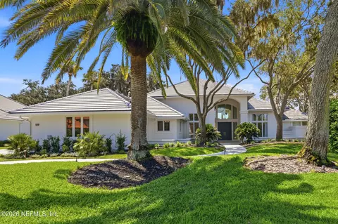 109 Carriage Ct, Ponte Vedra Beach, FL 32082