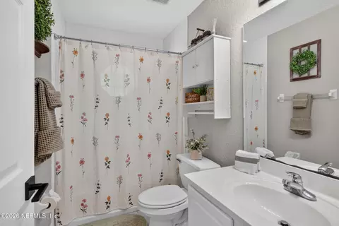 Bath - 711 Viscaya Blvd, Saint Augustine, FL 32086 photo 4 of 4