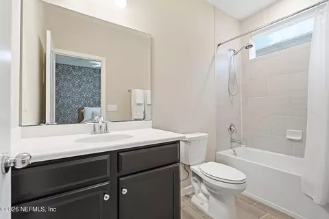 Bath - 415 Portada Dr, Saint Augustine, FL 32095 photo 4 of 4