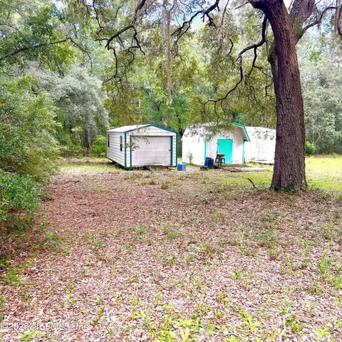 723 Brett Ave, Interlachen, FL 32148 photo 6