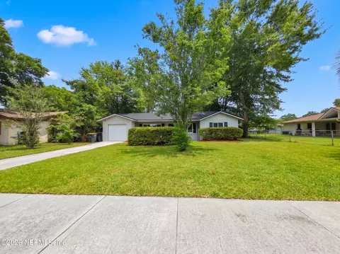 1114 Santiago Dr, Jacksonville, FL 32221