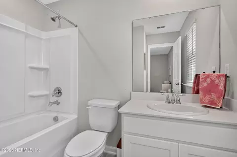 Bath - 43 Downing Dr, Saint Johns, FL 32259 photo 1 of 3