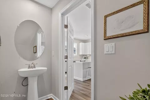 Entry Way - 43 Downing Dr, Saint Johns, FL 32259 photo 6 of 10