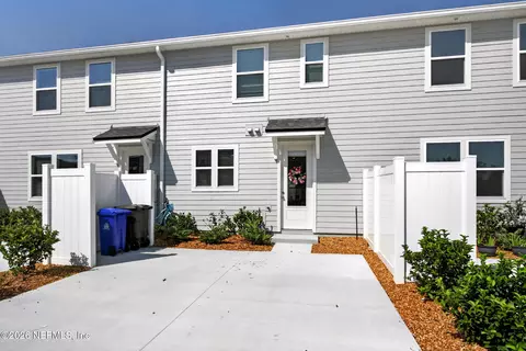 Exterior - 43 Downing Dr, Saint Johns, FL 32259 photo 2 of 5