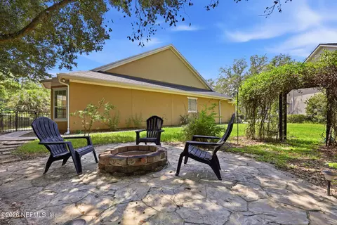 Exterior - 1316 Chelsey Cir, Saint Augustine, FL 32092 photo 6 of 8