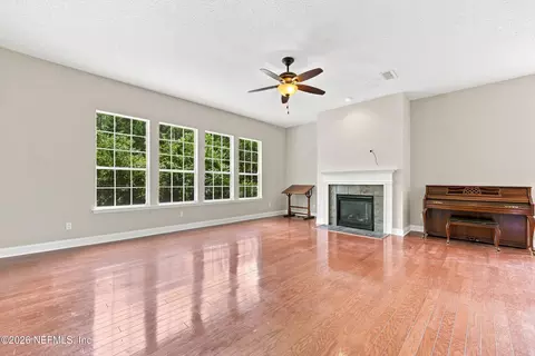 Living - 1316 Chelsey Cir, Saint Augustine, FL 32092 photo 3 of 7