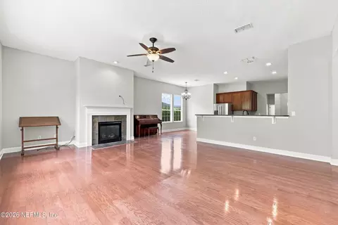 Living - 1316 Chelsey Cir, Saint Augustine, FL 32092 photo 5 of 7