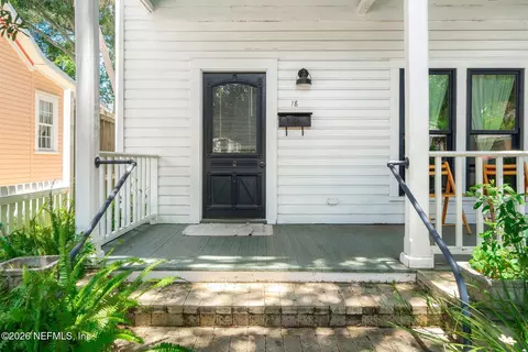 Exterior - 18 Locust St, Saint Augustine, FL 32084 photo 8 of 15