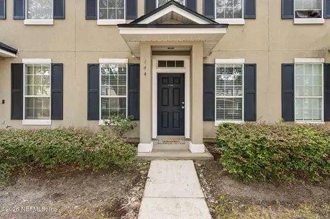 444 Sherwood Oaks Dr, Orange Park, FL 32073