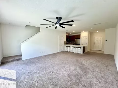 Living - 74 Pittman Ct, Saint Augustine, FL 32086 photo 2 of 5