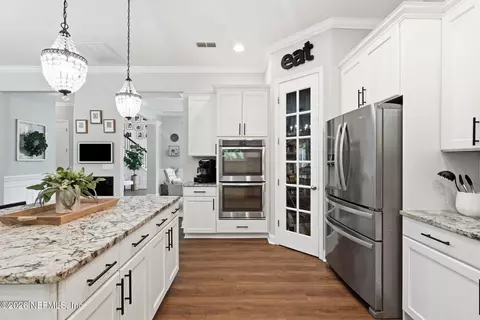 Kitchen - 2892 Oakgrove Ave, Saint Augustine, FL 32092 photo 3 of 4