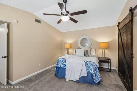 Bedroom - 8364 Pointer Dr N, Jacksonville, FL 32221 photo 3 of 5