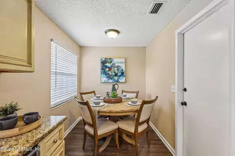 Dining - 8364 Pointer Dr N, Jacksonville, FL 32221 photo 3 of 3