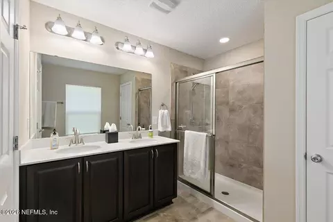 Bath - 114 Bluejack Ln, Saint Augustine, FL 32095 photo 1 of 2