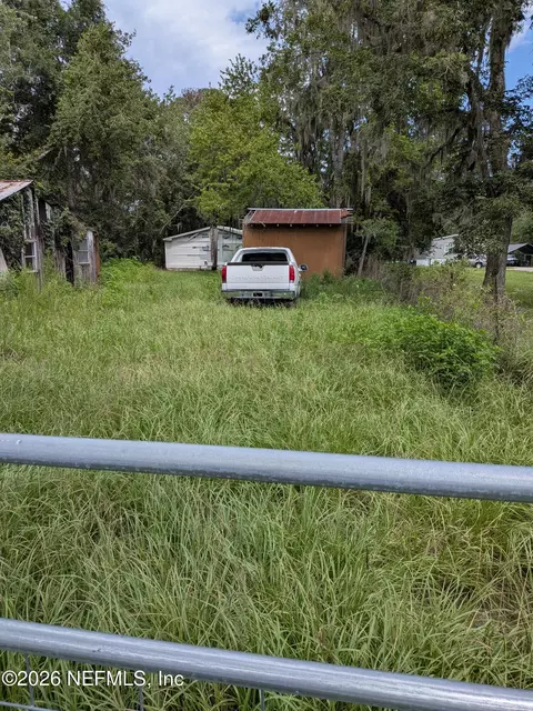 24485 N Us Highway 301, Lawtey, FL 32058