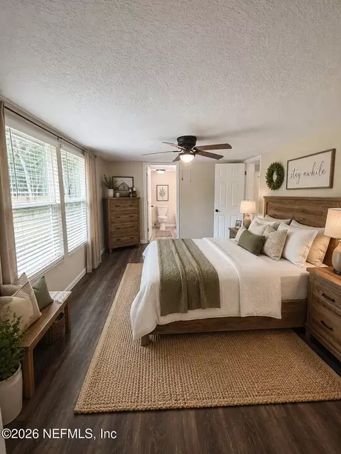 6095 Taylor Rd, Jacksonville, FL 32234