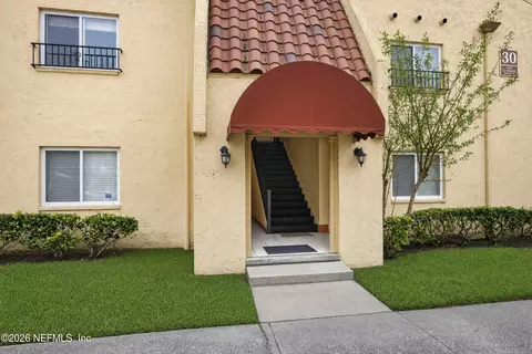 3878 La Mirada Dr N #3, Jacksonville, FL 32217