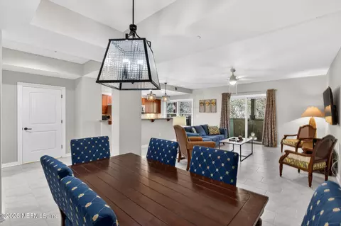 Dining - 955 Registry Blvd #212, Saint Augustine, FL 32092 photo 1 of 3