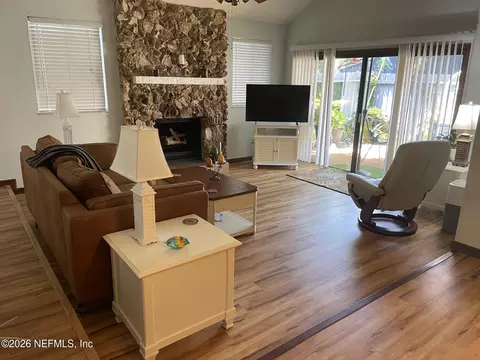 Living - 234 Pine Cone Trl, Ormond Beach, FL 32174 photo 2 of 2