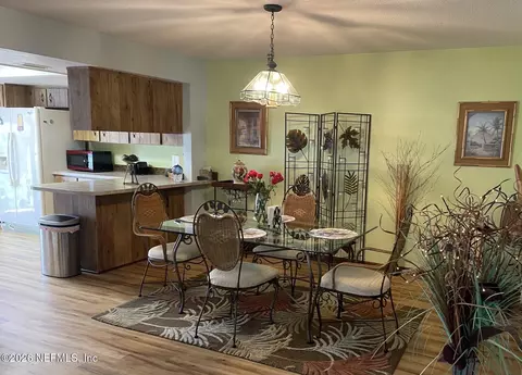 Dining - 234 Pine Cone Trl, Ormond Beach, FL 32174 photo 1 of 3