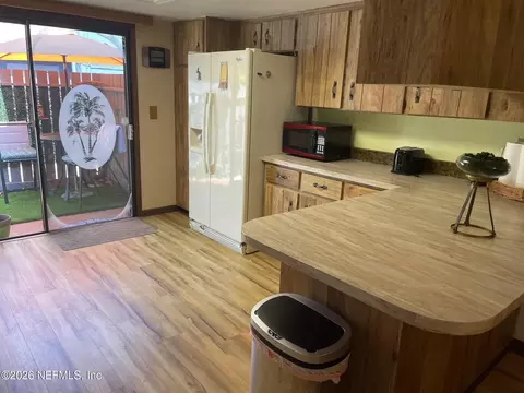 Kitchen - 234 Pine Cone Trl, Ormond Beach, FL 32174 photo 3 of 3