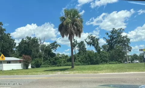 206 S Oakridge Ave, Green Cove Springs, FL 32043