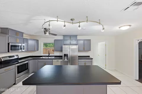 Kitchen - 5149 Avenue D, Saint Augustine, FL 32095 photo 2 of 3
