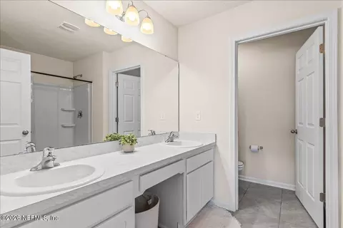 Bath - 164 Java Ln, Saint Augustine, FL 32092 photo 1 of 4