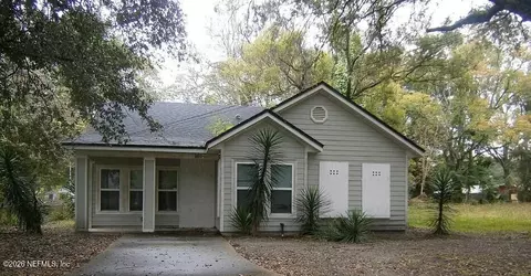 2025 Talladega Rd, Jacksonville, FL 32209