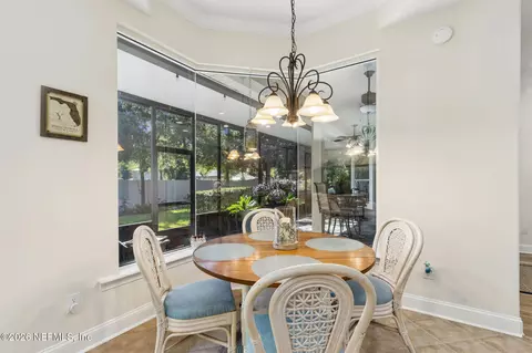 Dining - 97012 Laffites Way, Yulee, FL 32097 photo 6 of 8