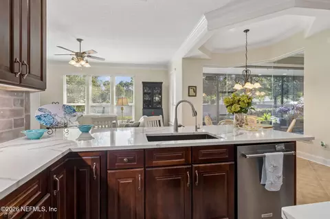 Kitchen - 97012 Laffites Way, Yulee, FL 32097 photo 6 of 7