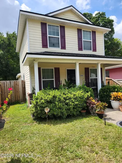 Exterior - 2016 Pullman Ave, Jacksonville, FL 32209 photo 2 of 4