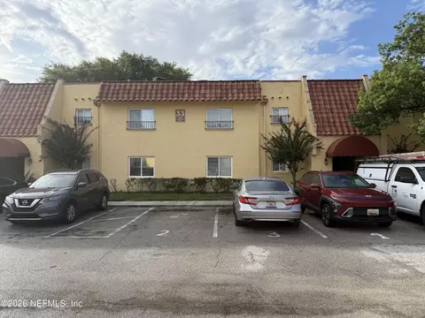 865 Campenero Court 8, Jacksonville, FL 32217