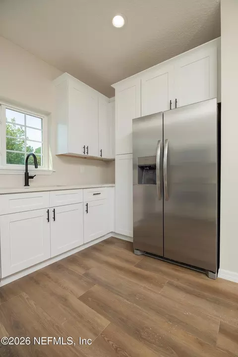 Kitchen - 1012 Scheidel Way, Saint Augustine, FL 32084 photo 3 of 4