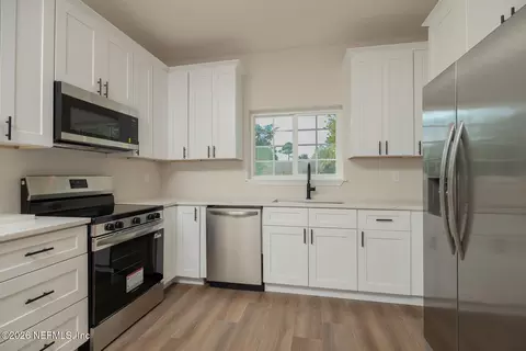 Kitchen - 1012 Scheidel Way, Saint Augustine, FL 32084 photo 1 of 4