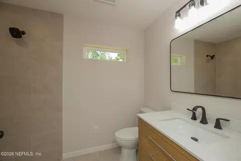 Bath - 1012 Scheidel Way, Saint Augustine, FL 32084 photo 1 of 8
