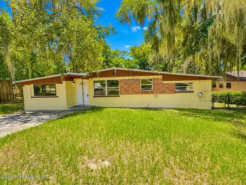 139 Venus Ln, Orange Park, FL 32073
