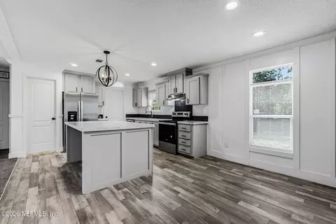 307 Canine St, Interlachen, FL 32148 photo 8