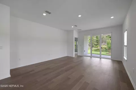 Living - 775 Farmfield Dr, Saint Augustine, FL 32092 photo 3 of 6