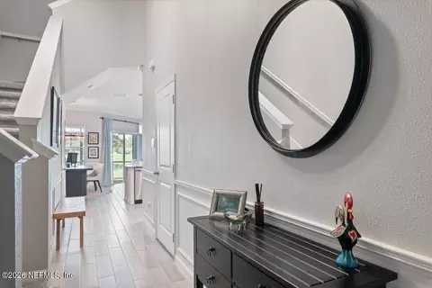 Entry Way - 155 Appleton Ct, Saint Augustine, FL 32092 photo 2 of 9