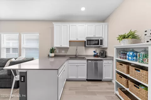 Kitchen - 105 Bloomfield Way, Saint Augustine, FL 32092 photo 5 of 5