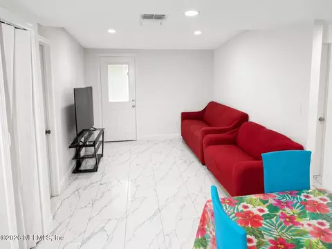 Living - 5813 Ridgeway Rd E, Jacksonville, FL 32244 photo 1 of 1